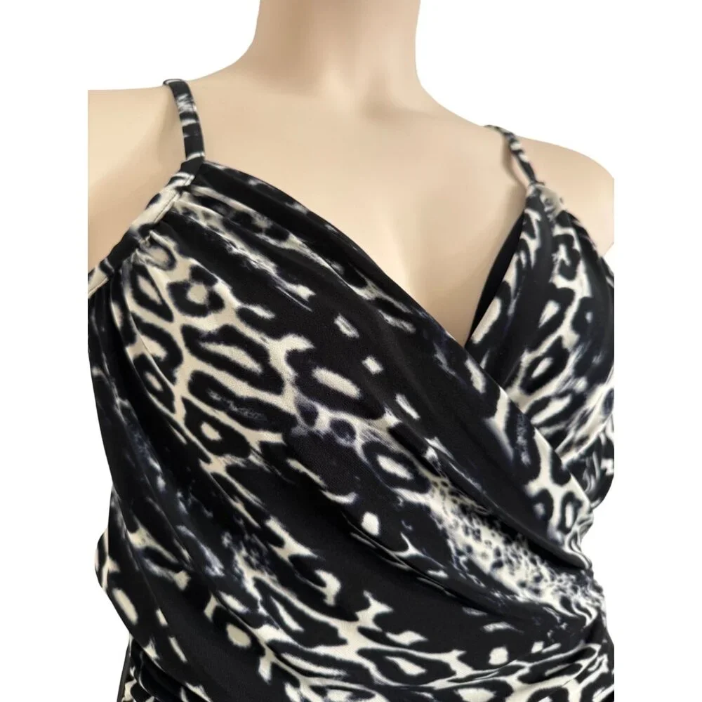 Magicsuit Size 16 Black White One Piece Swimsuit Built in Bra Ruched Front NWT
